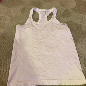 Lululemon tank no flaws